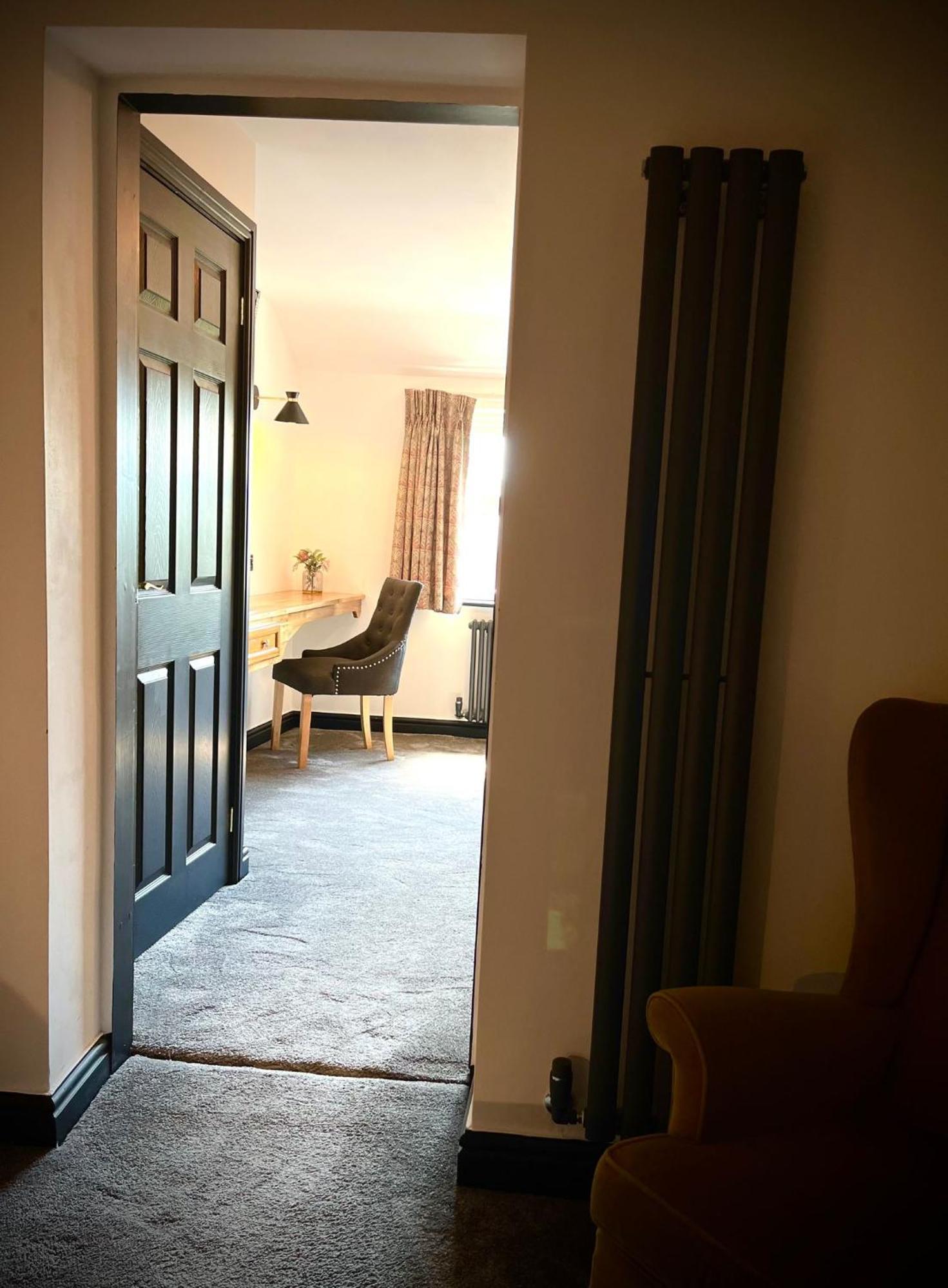 The Blue Boar Hotel Alcester Kültér fotó