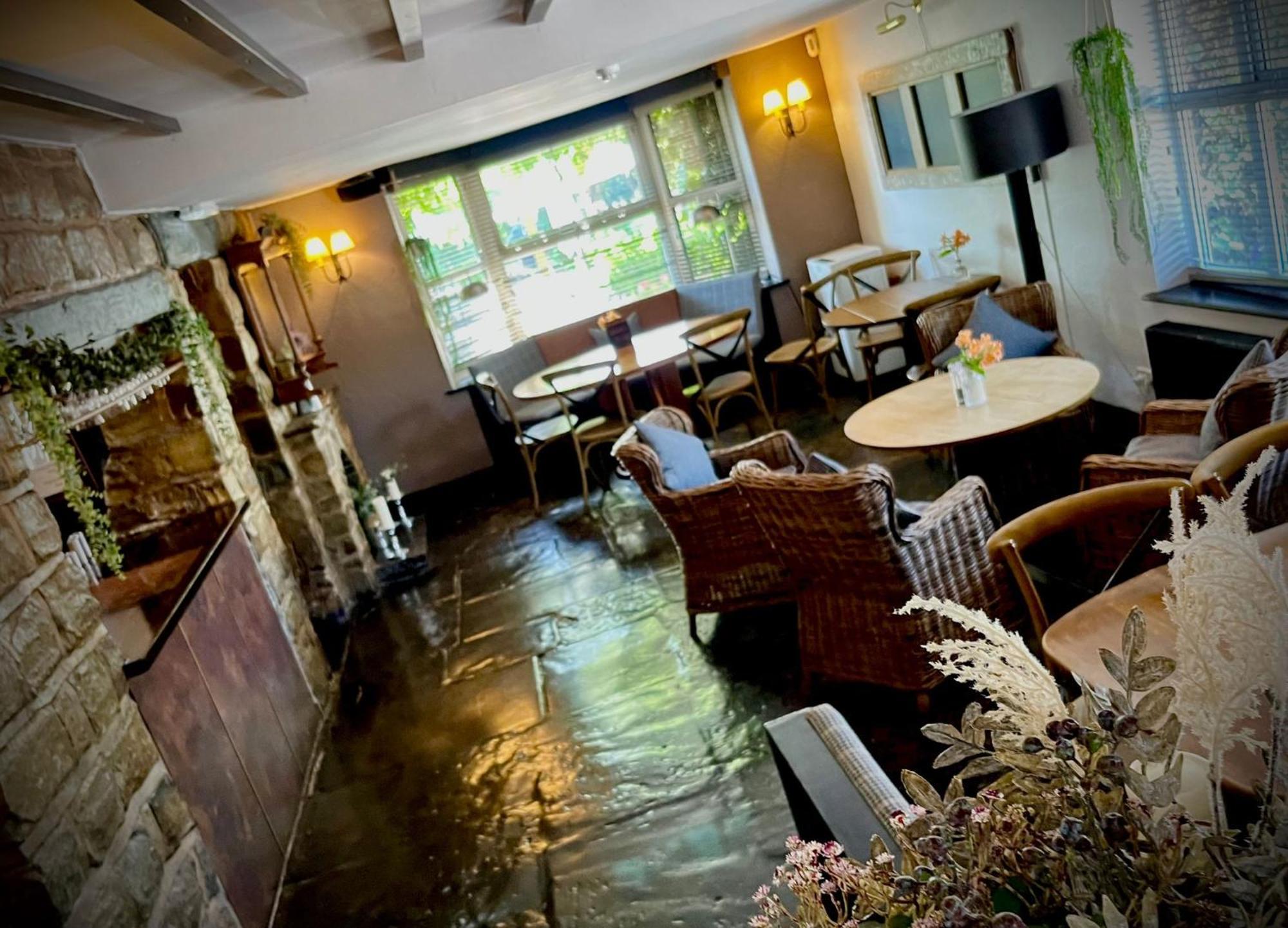 The Blue Boar Hotel Alcester Kültér fotó